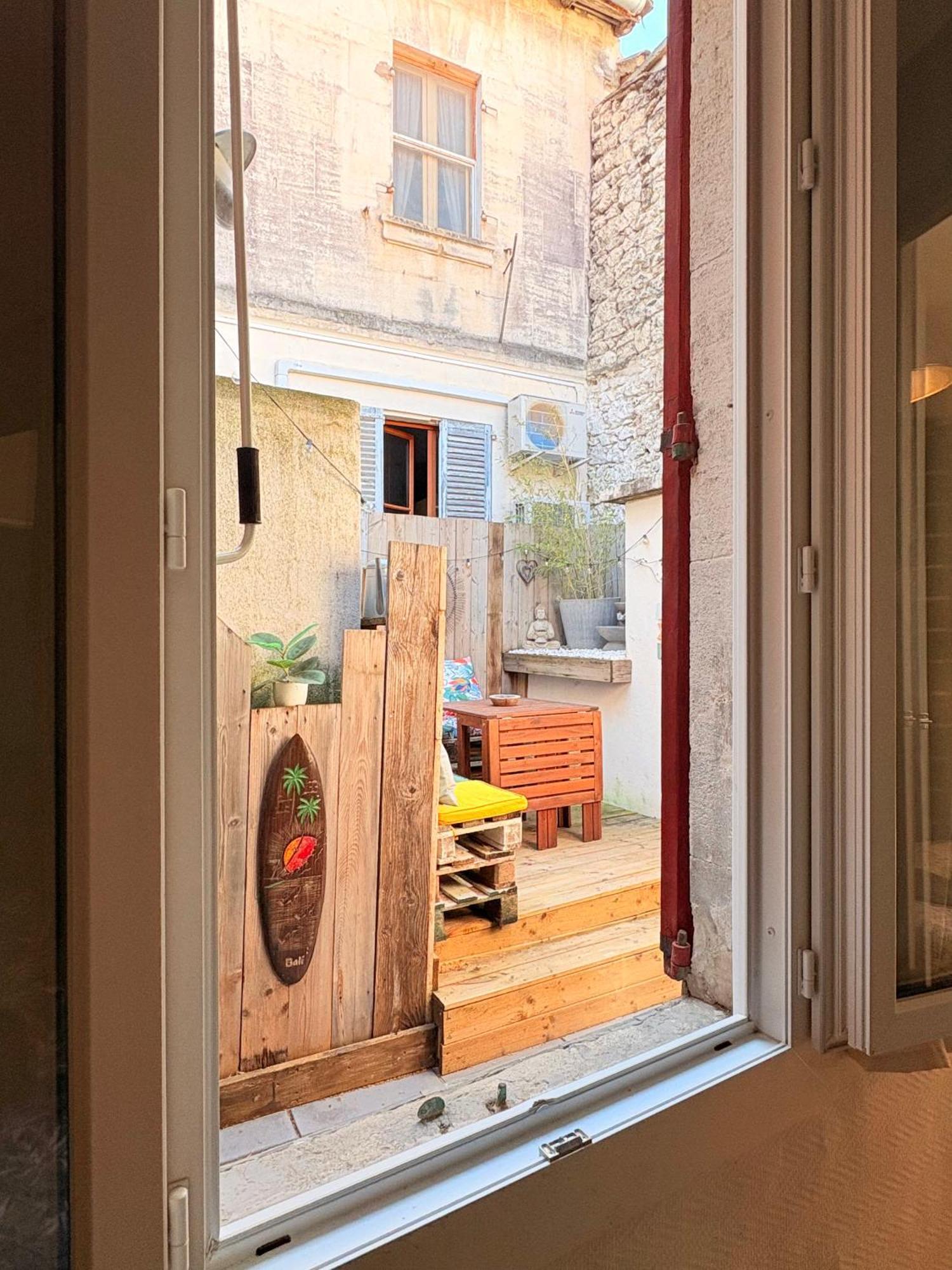 Le Patio De Provence En Avignon - Hypercentre, Clim, Wifi, Calme Daire Dış mekan fotoğraf